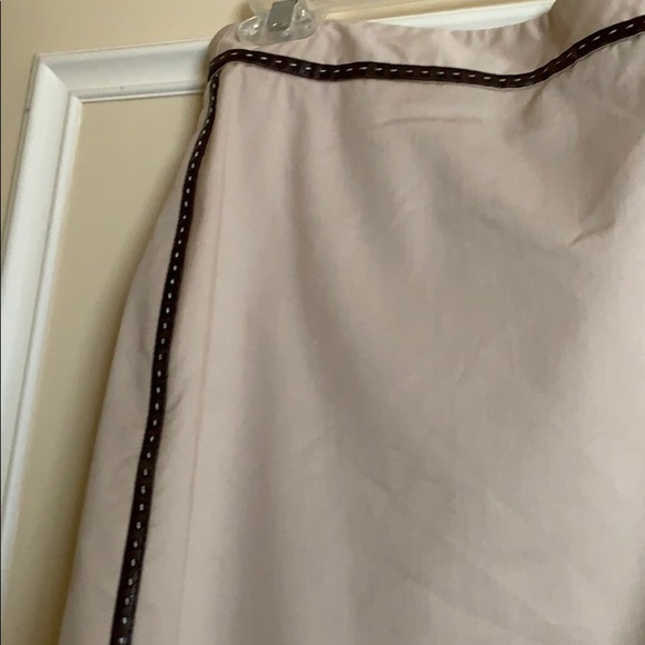 New Khaki Pencil Skirt - Picture 2 of 3